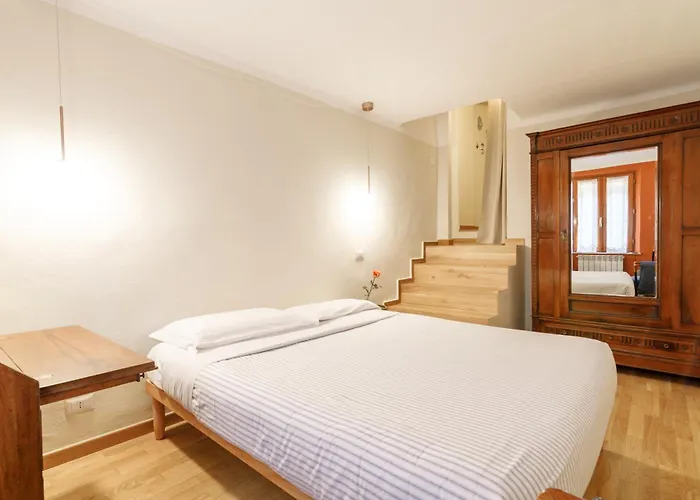 Guesthost - Live The Charm Of Siena Apartment *