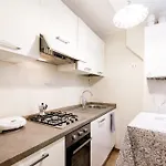 Apartment Guesthost - Live The Charm Of Siena *