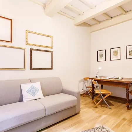 Live The Charm Of Just Steps From The Duomo * Sienne