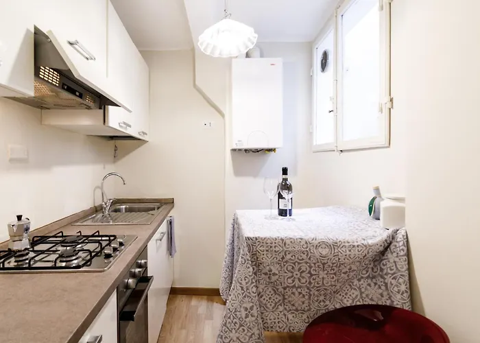 Apartment Guesthost - Live The Charm Of Siena Siena